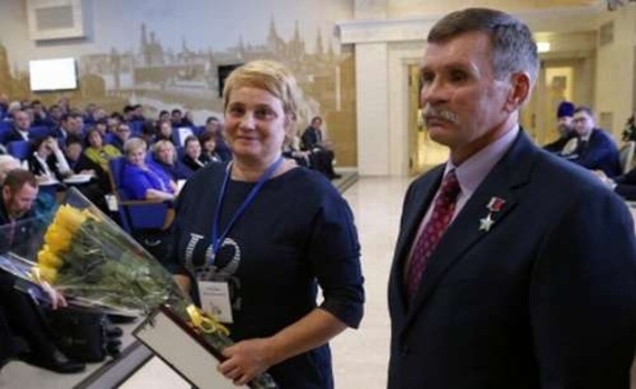 Председателю ОНК Калужской области вручили Благодарность Общественной палаты Российской Федерации.