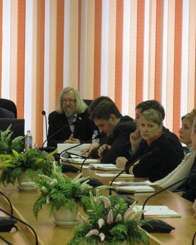 Встреча исполняющего полномочия городского головы Калуги Константина Баранова со студентами КГУ им. К.Э Циолковского.