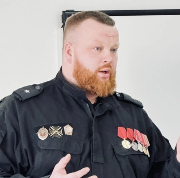 О важном — на равных: уроки мужества и живые разговоры со школьниками и студентами