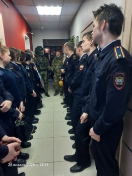 Виталий Новоселов провел экскурсию для студентов в Музее локальных войн