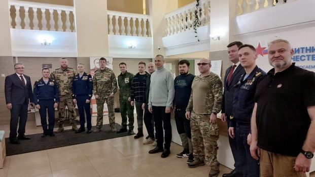 Виталий Новоселов принял участие в мероприятии в фонде "Защитники Отечества"