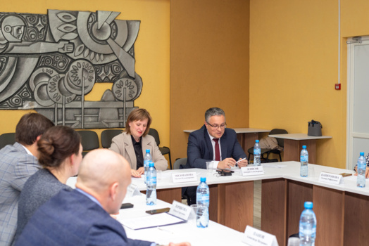 В Калуге подвели промежуточные итоги масштабной озеленительной кампании 2025 года