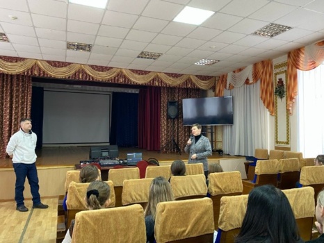 Анализировать уроки прошлого и защищать историческую справедливость