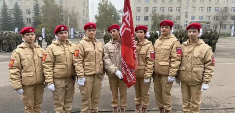 Всероссийская военно-патриотическая игра «Девушки в погонах»