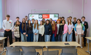 Правовая гостиная в КГУ: как будущие юристы повышают грамотность калужских школьников