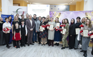 В Калуге наградили лучших журналистов и блогеров, пишущих о добре и общественном служении