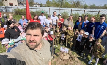 «Сад памяти» в Дзержинском округе: к акции присоединились дошкольники
