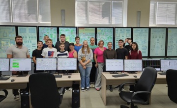 Научные путешествия: как в Калужской области открывают мир профессий для слабослышащих школьников